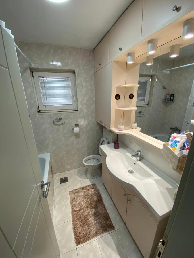 Santa Barbara Apartment ベオグラード エクステリア 写真